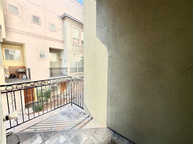 5430 Crooms Street, Houston, TX 77007