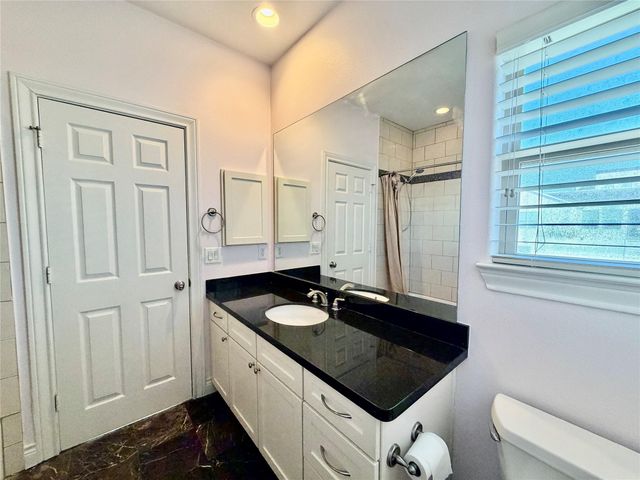 5430 Crooms Street, Houston, TX 77007