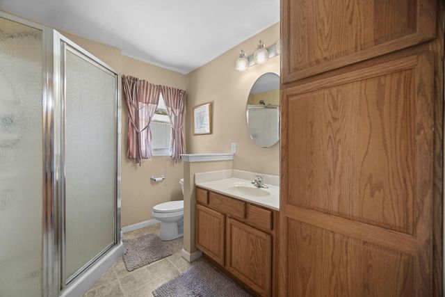 546 S 150 E, Kouts, IN 46347