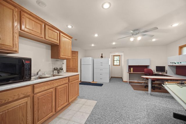 546 S 150 E, Kouts, IN 46347