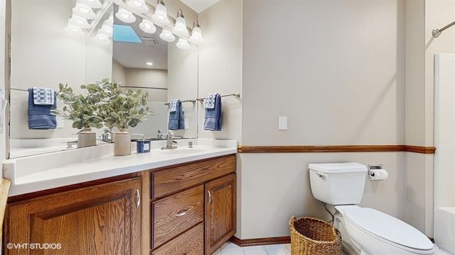 2734 NE 96th Place, Ankeny, IA 50021
