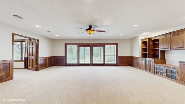 2734 NE 96th Place, Ankeny, IA 50021