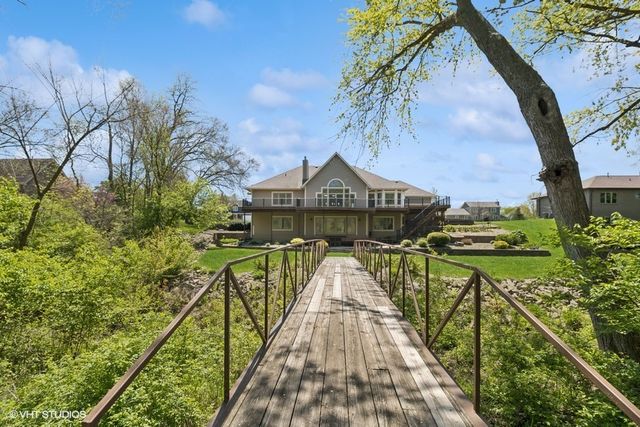 2734 NE 96th Place, Ankeny, IA 50021