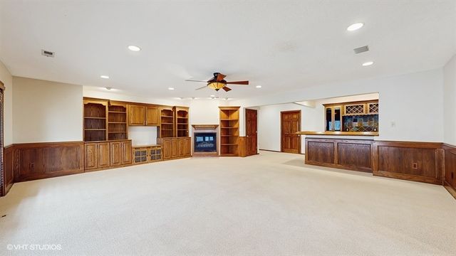 2734 NE 96th Place, Ankeny, IA 50021