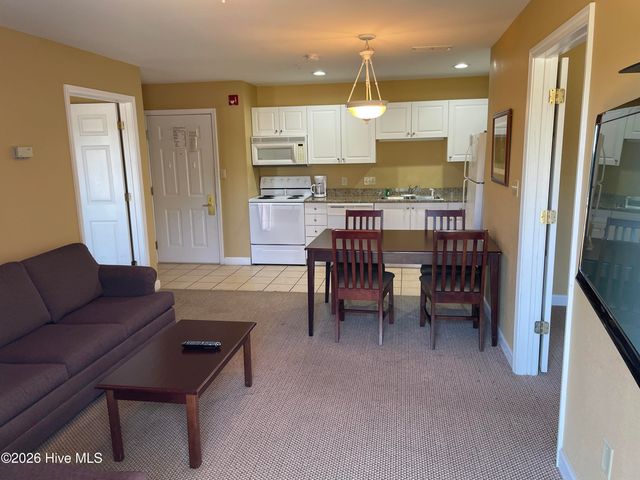 490 Little River Farm Boulevard A104, Carthage, NC 28327