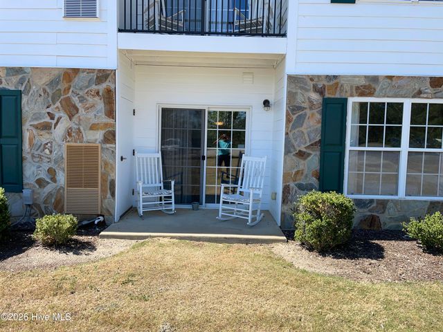 490 Little River Farm Boulevard A104, Carthage, NC 28327
