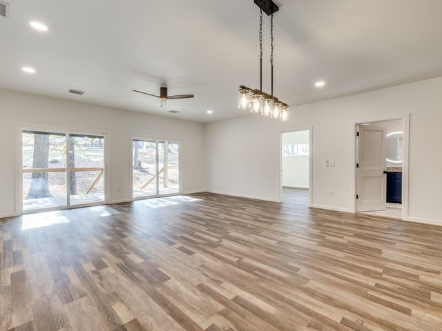 7 Port Duncan Boulevard, Afton, OK 74331