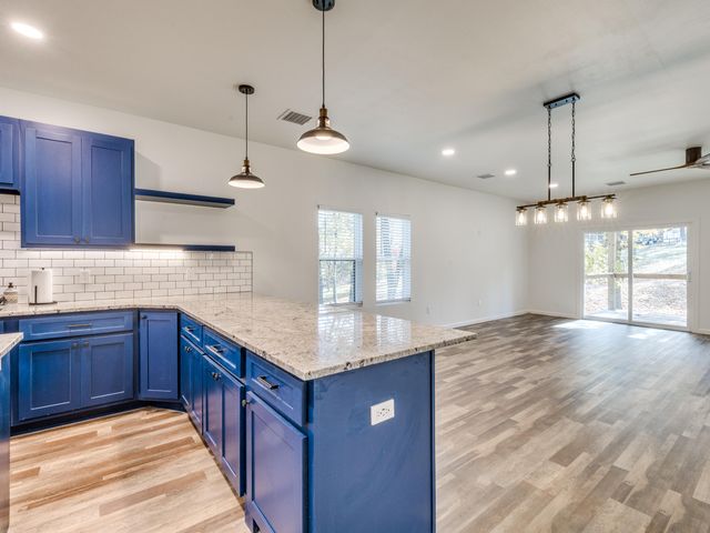 7 Port Duncan Boulevard, Afton, OK 74331