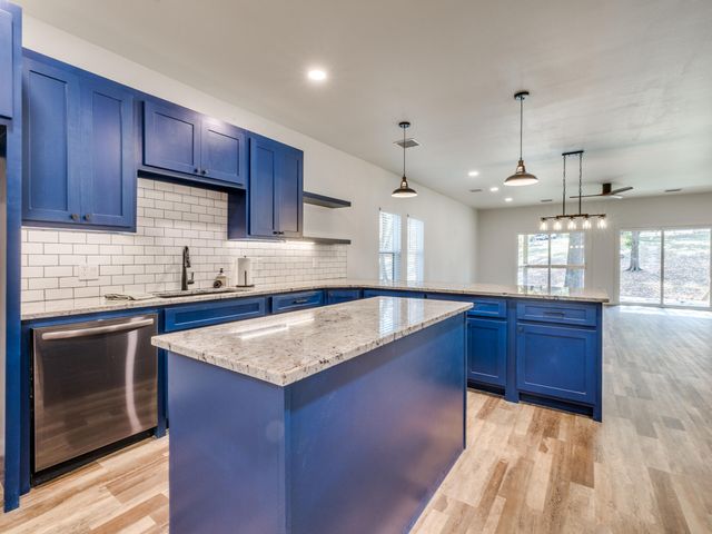 7 Port Duncan Boulevard, Afton, OK 74331