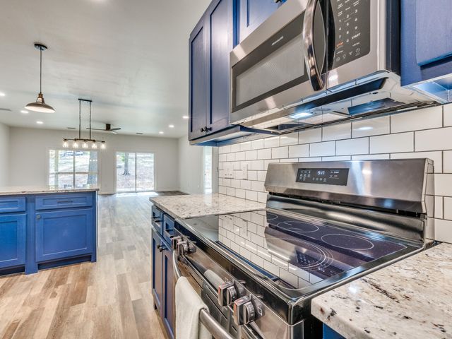 7 Port Duncan Boulevard, Afton, OK 74331