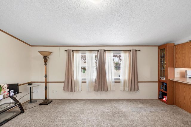 1091 E Cessna Drive, New Brighton, MN 55112