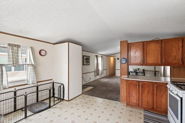 1091 E Cessna Drive, New Brighton, MN 55112