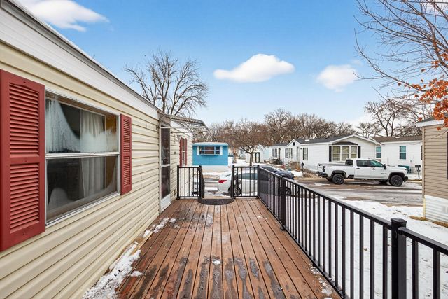 1091 E Cessna Drive, New Brighton, MN 55112