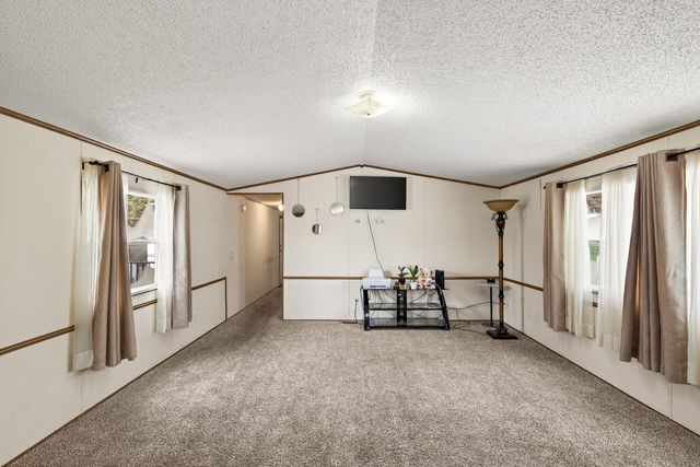 1091 E Cessna Drive, New Brighton, MN 55112