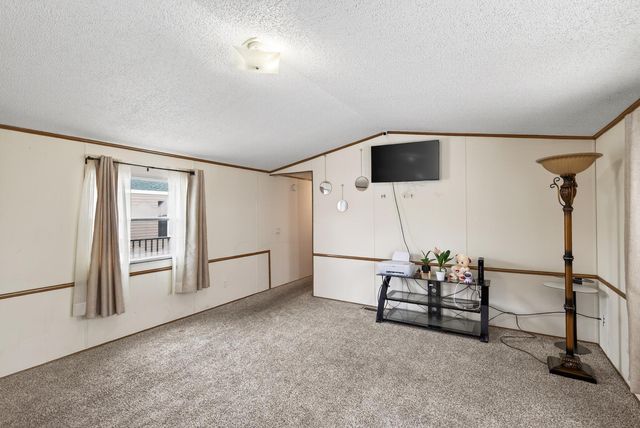 1091 E Cessna Drive, New Brighton, MN 55112