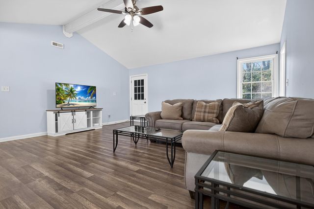 24 Lighthouse Drive, Goose Creek, SC 29445