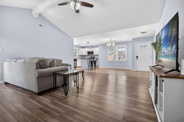 24 Lighthouse Drive, Goose Creek, SC 29445