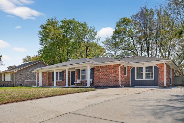 24 Lighthouse Drive, Goose Creek, SC 29445