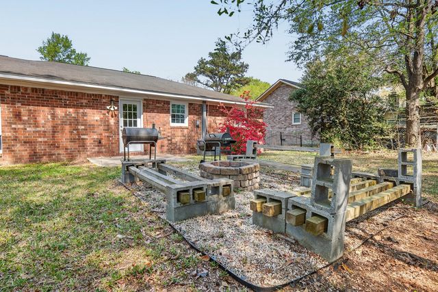 24 Lighthouse Drive, Goose Creek, SC 29445