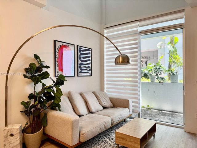 3339 Virginia St 129, Miami, FL 33133