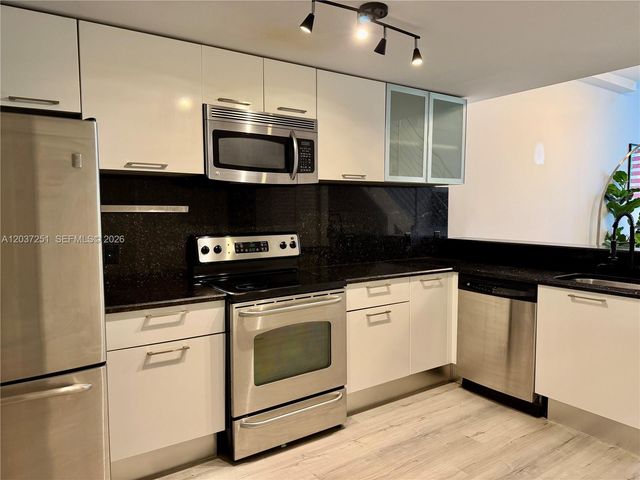 3339 Virginia St 129, Miami, FL 33133