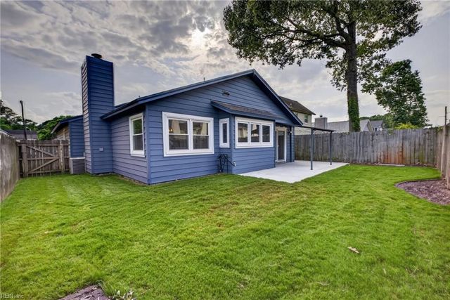 4037 Smokey Lake DR, Virginia Beach, VA 23462