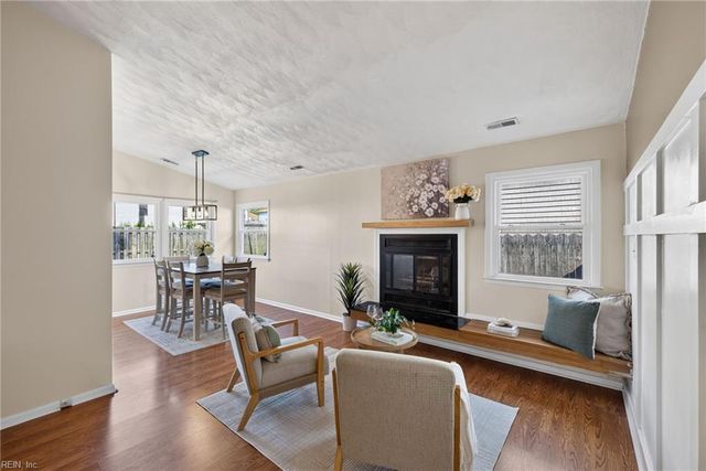 4037 Smokey Lake DR, Virginia Beach, VA 23462