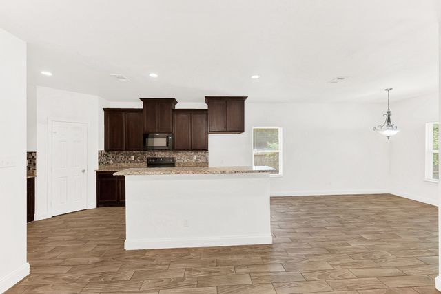 1421 Jones Street, Greenville, TX 75401