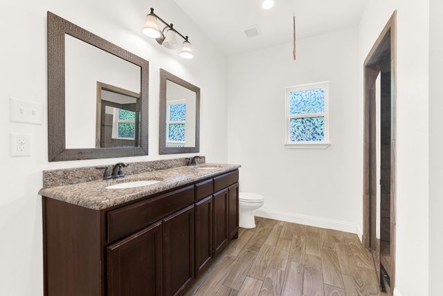 1421 Jones Street, Greenville, TX 75401