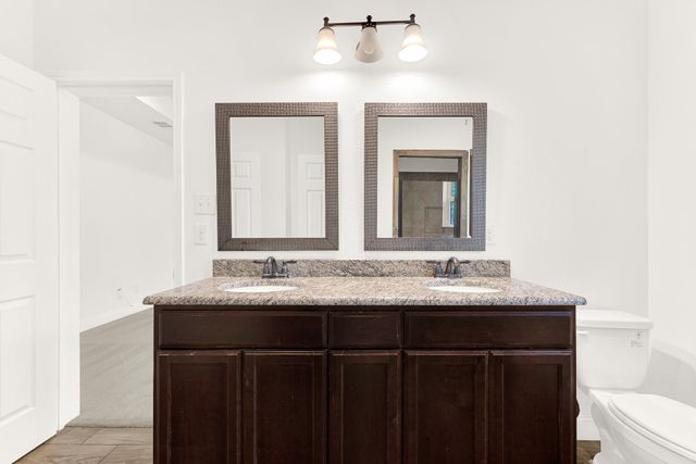 1421 Jones Street, Greenville, TX 75401