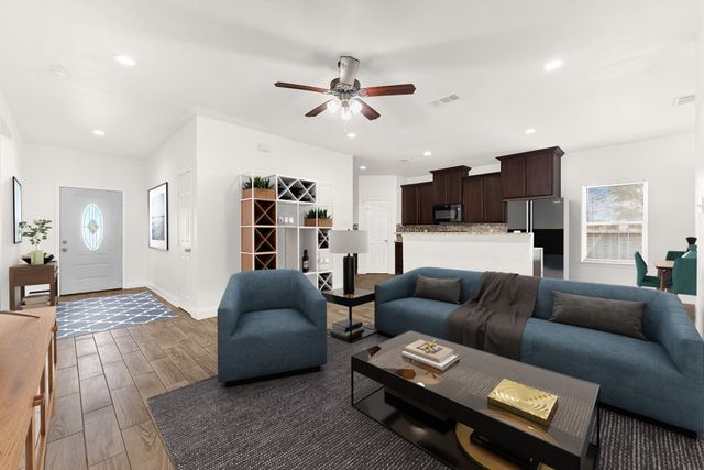 1421 Jones Street, Greenville, TX 75401