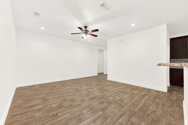 1421 Jones Street, Greenville, TX 75401