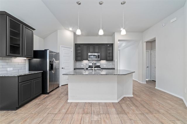 20538 Laila Manor Lane, Richmond, TX 77407