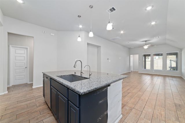 20538 Laila Manor Lane, Richmond, TX 77407