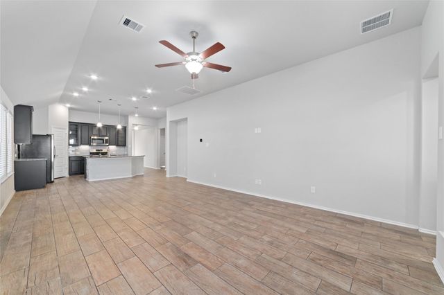 20538 Laila Manor Lane, Richmond, TX 77407