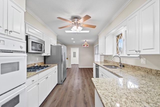 148 Windcrest Drive, Malvern, AR 72104