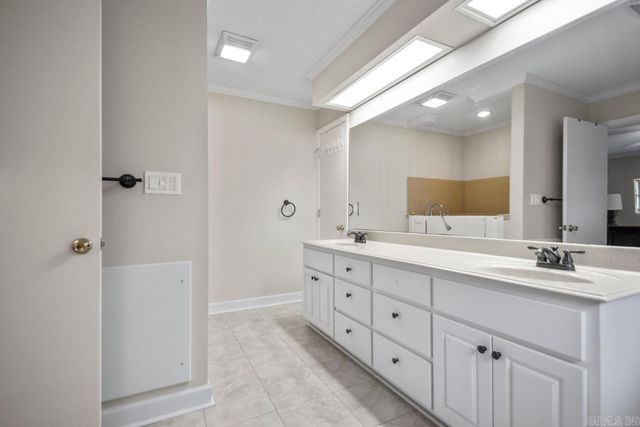 148 Windcrest Drive, Malvern, AR 72104