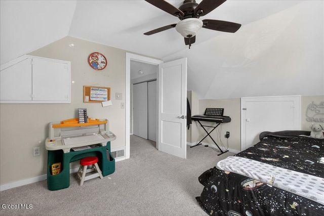 19 Fredericks Road, Glenville, NY 12302