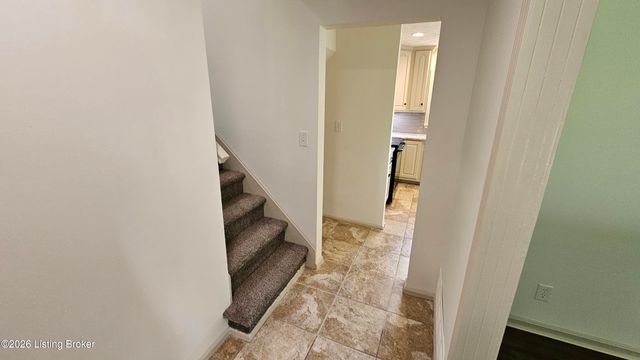4117 Nachand Ln, Louisville, KY 40218