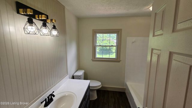 4117 Nachand Ln, Louisville, KY 40218
