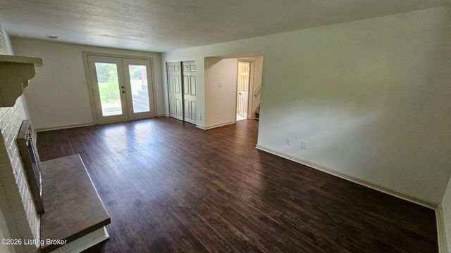 4117 Nachand Ln, Louisville, KY 40218