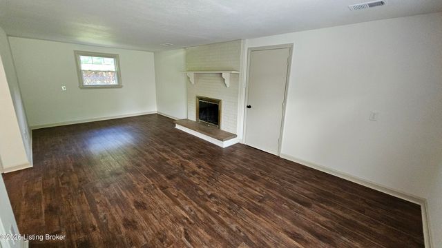 4117 Nachand Ln, Louisville, KY 40218