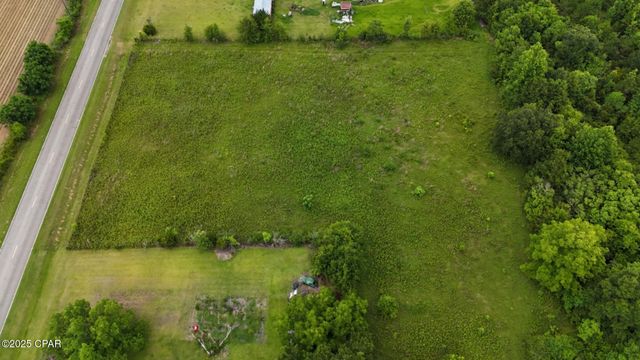 5086 Smokey Road, Graceville, FL 32440