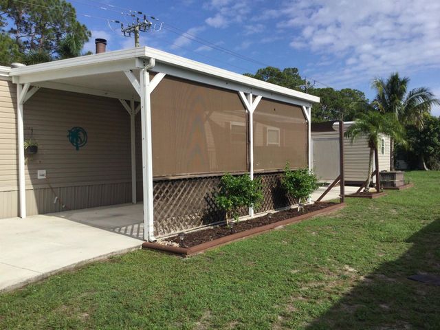 83 Spanish Way, Port St Lucie, FL 34952