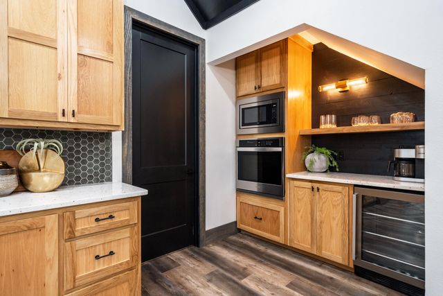 348 Traquil Ln, Glenwood, AR 71943