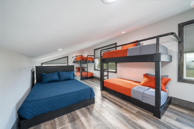 348 Traquil Ln, Glenwood, AR 71943