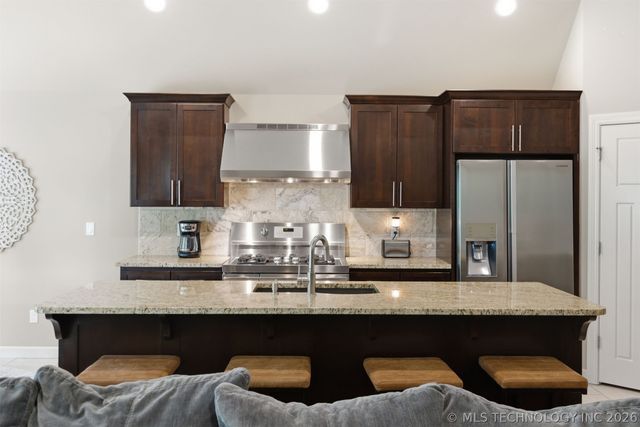 11008 S Sycamore Street, Jenks, OK 74037