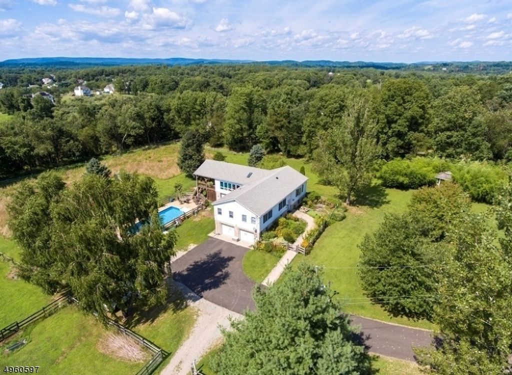 31 Pierce Rd, Andover Twp., NJ 07848 — exterior