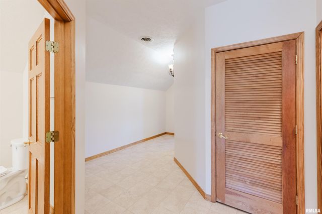 17643 Fowler School Road, Pittsburg, IL 62974