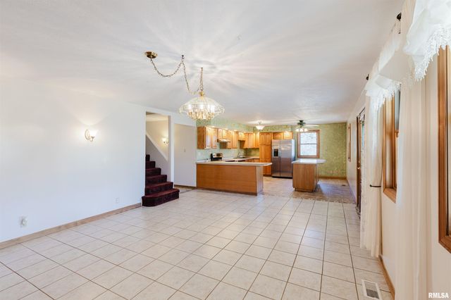 17643 Fowler School Road, Pittsburg, IL 62974